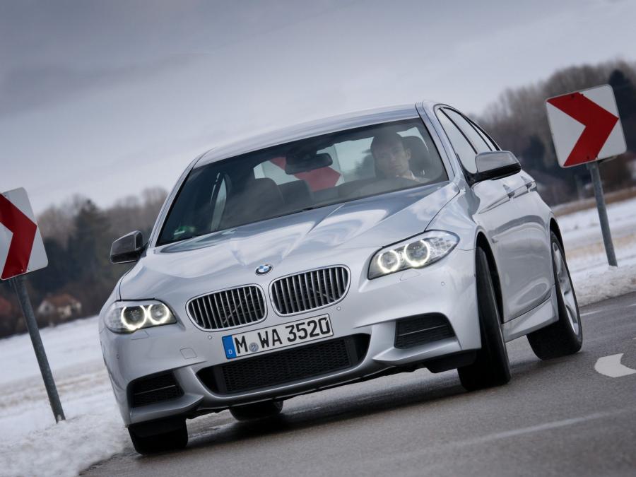  BMW M550d xDrive Sedan 2012 года  (фото 1 из 16)